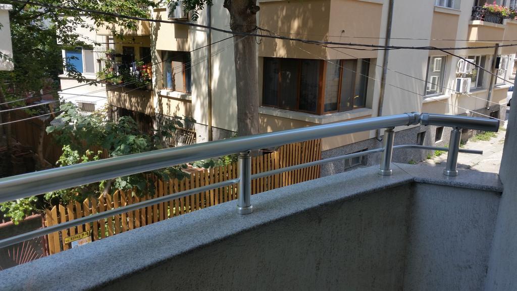 4U Apartment Бургас Экстерьер фото
