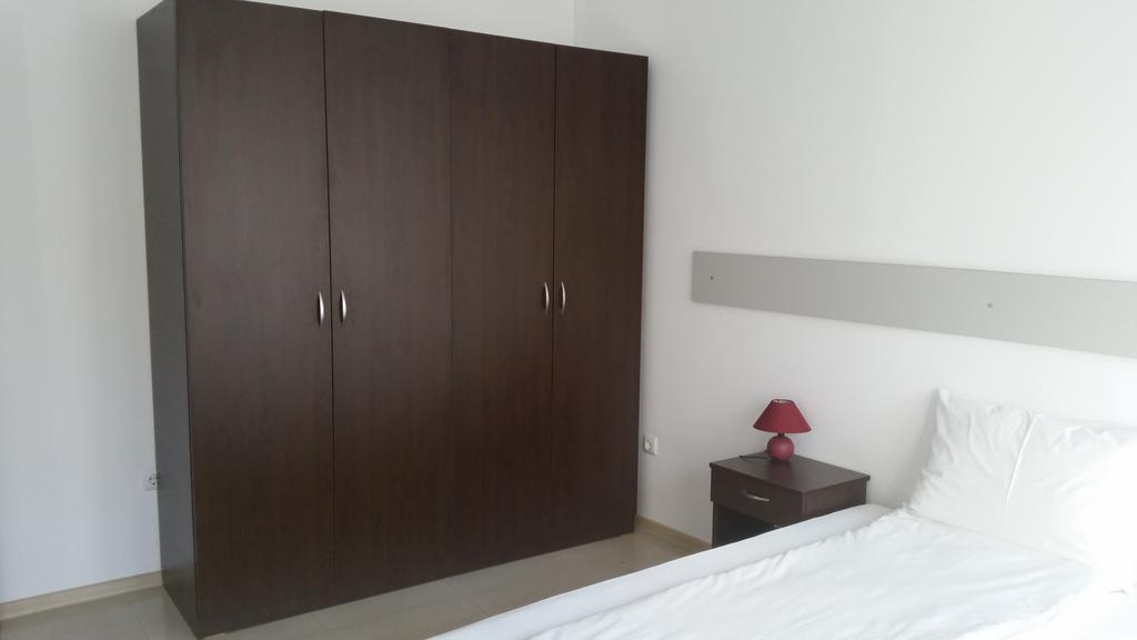 4U Apartment Бургас Экстерьер фото