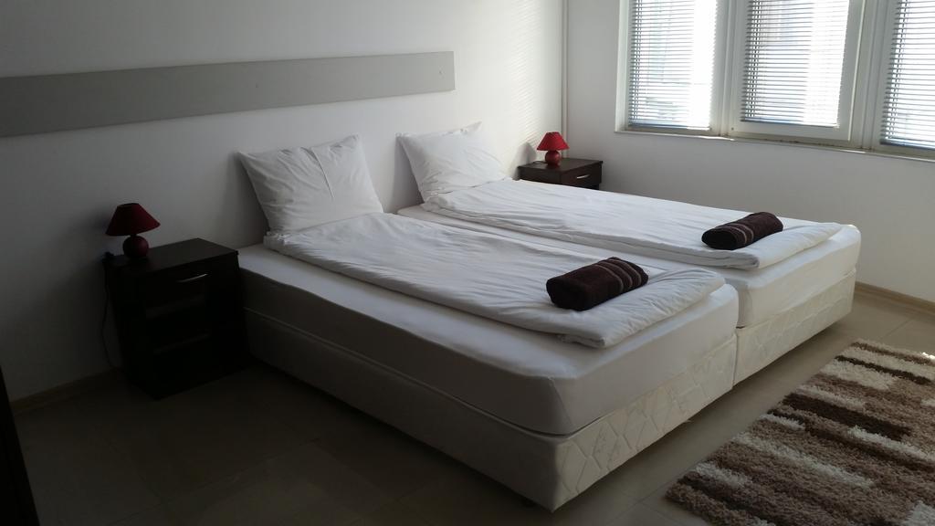 4U Apartment Бургас Экстерьер фото